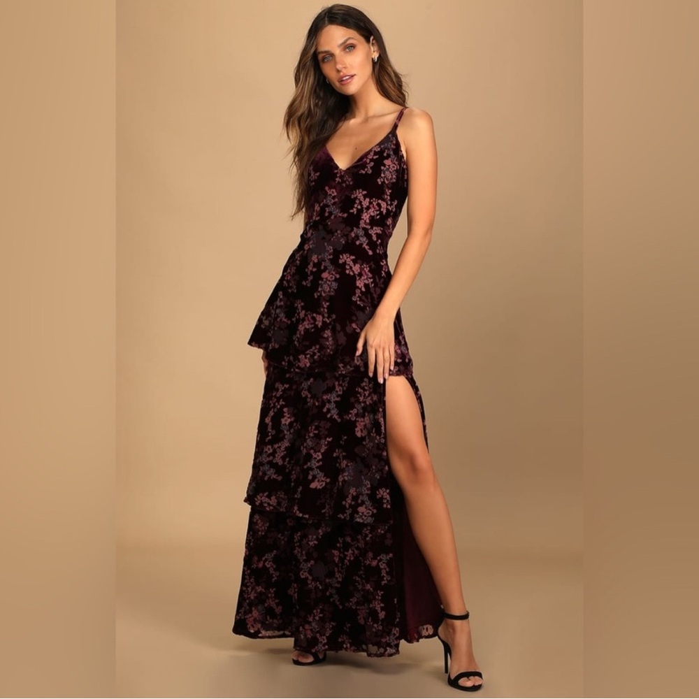 NWOT LULU Burgundy Dress